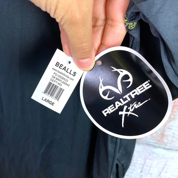 Realtree by Buckhorn River Long Sleeve Shirt - Picture 7 of 8